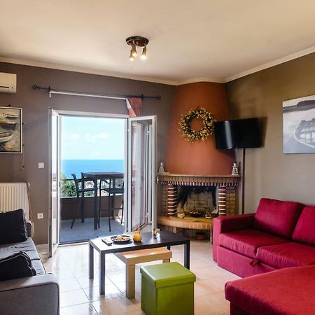 Peris Panoramic Villa Near Athens Airport Paralia  外观 照片