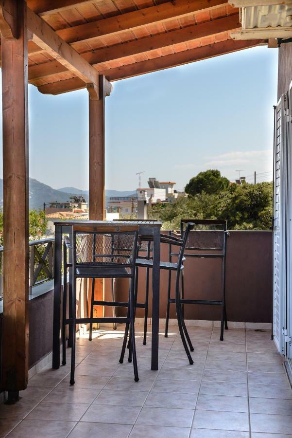 Peris Panoramic Villa Near Athens Airport Paralia  外观 照片