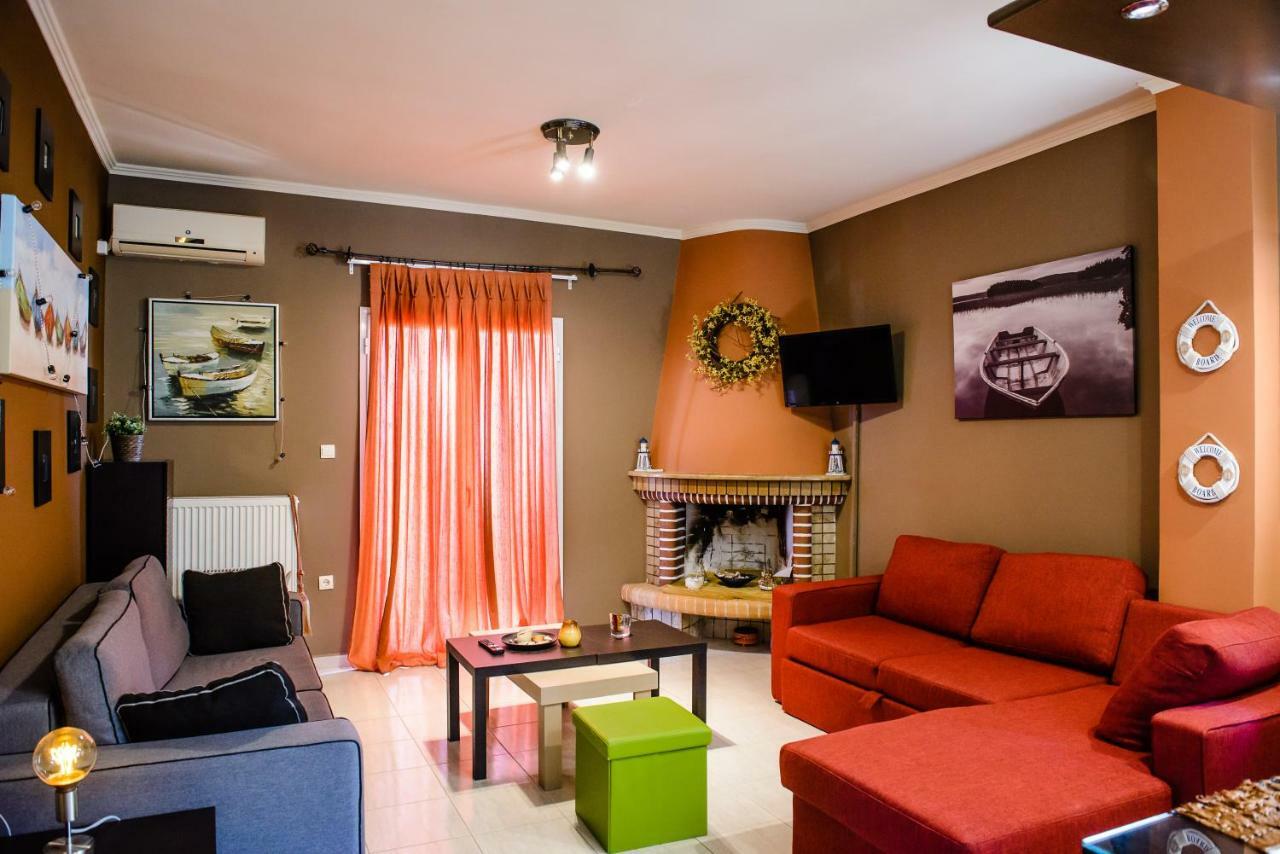 Peris Panoramic Villa Near Athens Airport Paralia  外观 照片