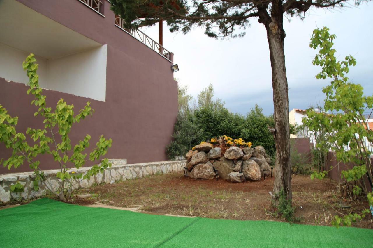 Peris Panoramic Villa Near Athens Airport Paralia  外观 照片